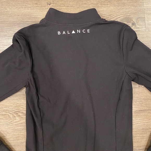 Balance Athletica - Vitality Full Length Elevated Zip Jacket - Picture 6 of 9